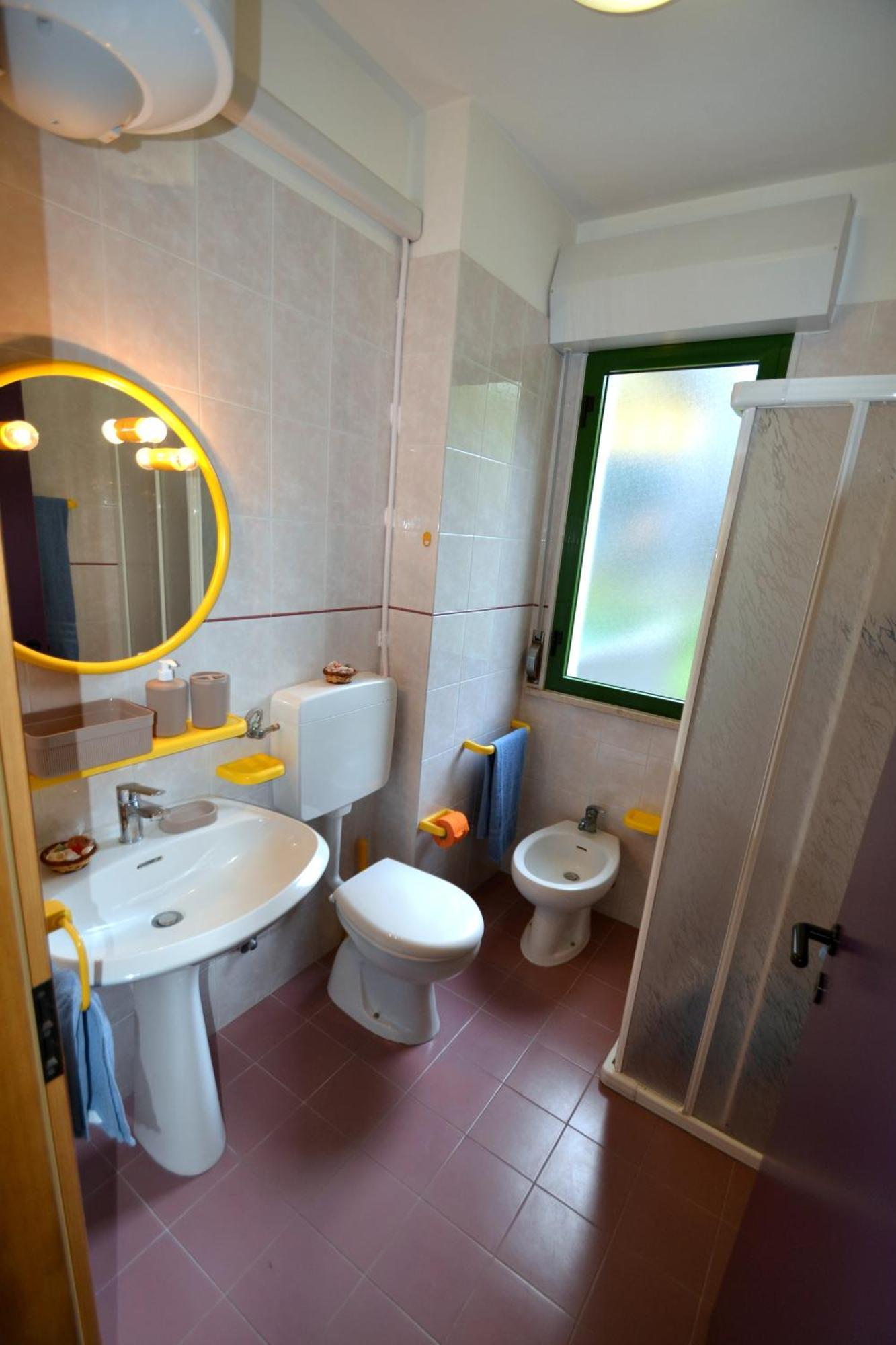 Laura Apartment Bibione Bagian luar foto